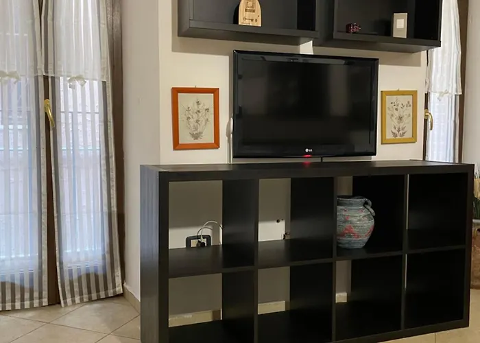 Holiday home Dimora Volturno - Le Stanze *